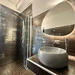 Rivers Retreat - Five Design *