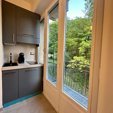 Rivers Retreat - Five Design *