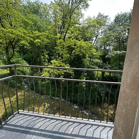 Rivers Retreat - Five Design Feriehus