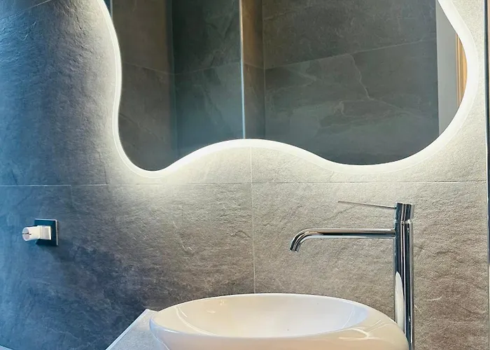 Rivers Retreat - Five Design * Lecco