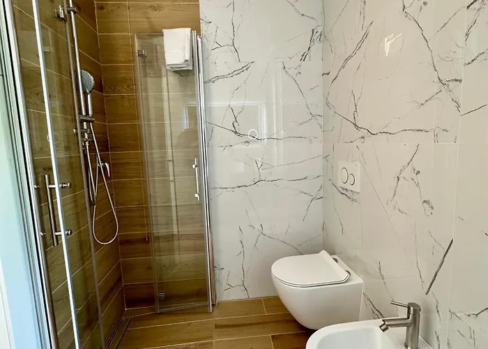 Rivers Retreat - Five Design * Lecco