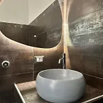 Rivers Retreat - Five Design * Lecco