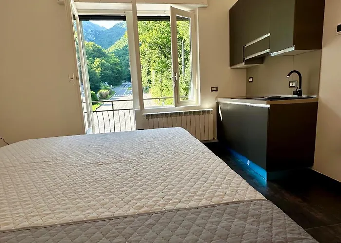 Rivers Retreat - Five Design Lecco