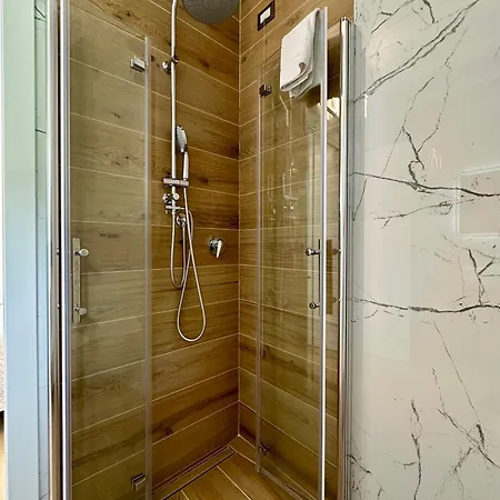 Rivers Retreat - Five Design 莱科